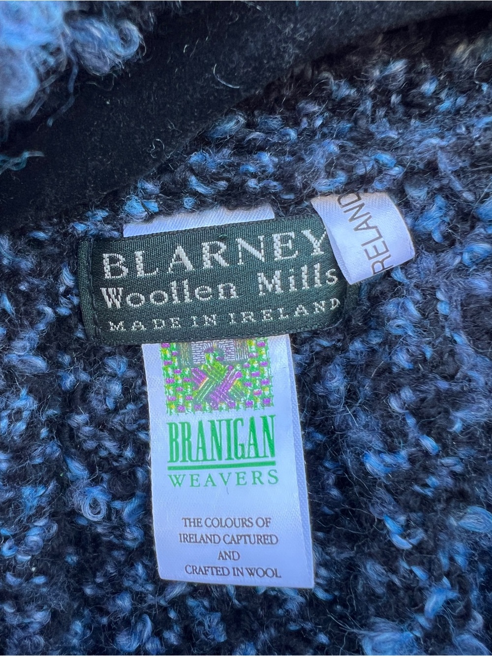 Branigan Weavers Irish Wool Bouclé Cape Attached Scarf Blue One Size Cottage - Picture 7 of 10